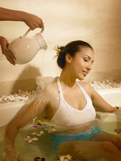 Refreshing Baths or Jacuzzi Sessions