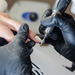 Regular Manicure Salon Men